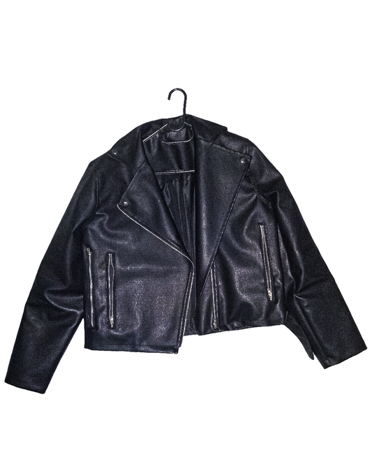 BLACK LEATHER JACKET